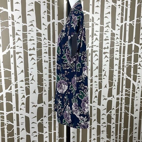 Lavish Floral Print Zip Neck Top 1X - Picture 3 of 8